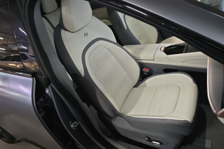 Used Dongfeng eπ eπ007 2024 Pure Electric 540 All-Wheel Drive Max Edition Right Front Seat