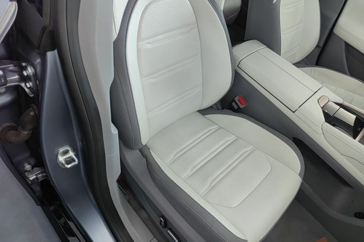 Used Dongfeng eπ eπ007 2024 Pure Electric 540 All-Wheel Drive Max Edition Right Front Seat