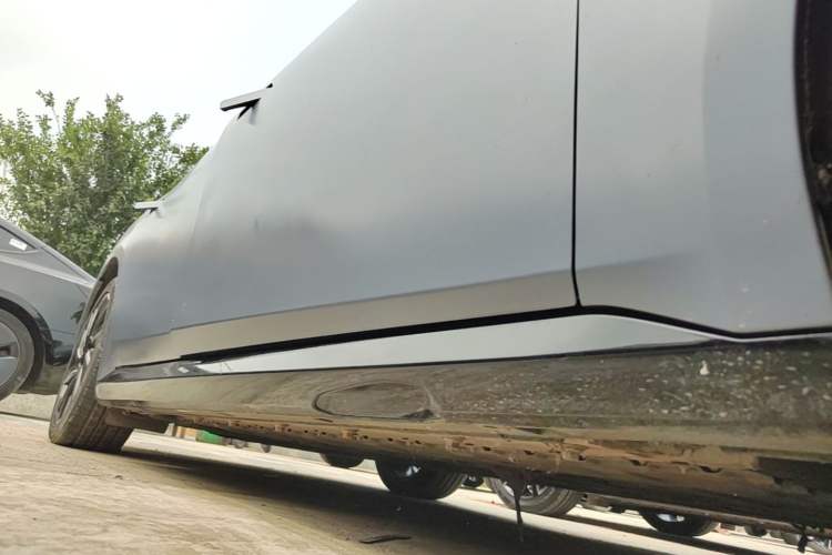 Used Dongfeng eπ eπ007 2024 Pure Electric 540 All-Wheel Drive Max Edition Right Side Sill