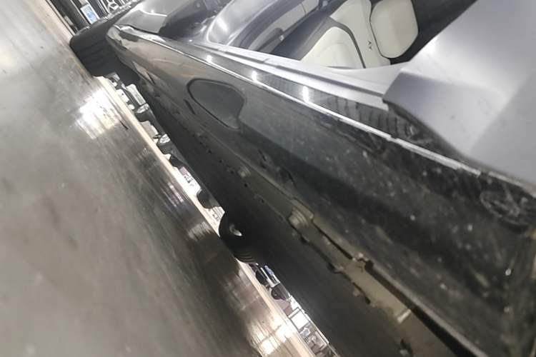 Used Dongfeng eπ eπ007 2024 Pure Electric 540 All-Wheel Drive Max Edition Right Side Sill