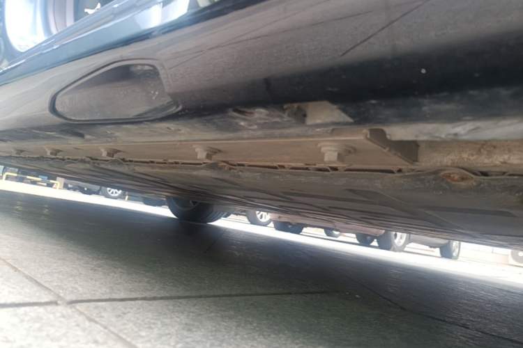 Used Dongfeng eπ eπ007 2024 530 Pro Version Right Side Sill