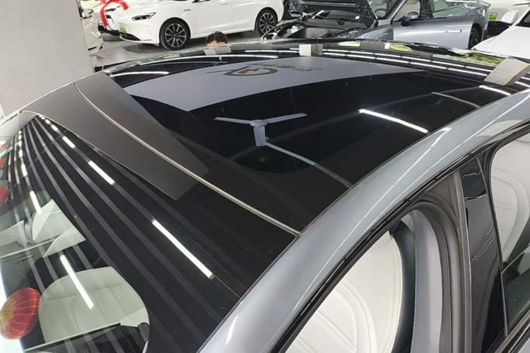 Used Dongfeng eπ eπ007 2024 530 Pro Version Roof