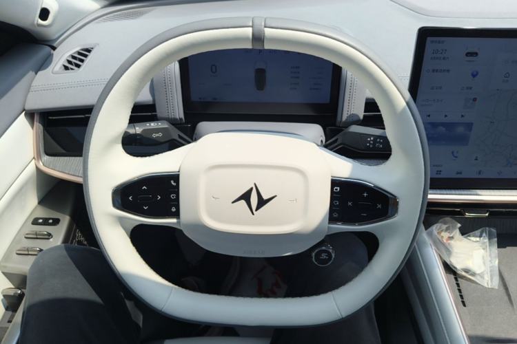 Used Dongfeng eπ eπ007 2024 Pure Electric 540 All-Wheel Drive Max Edition Steering Wheel