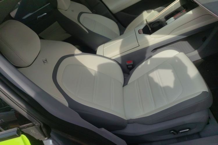 Used Dongfeng eπ eπ007 2024 Pure Electric 540 All-Wheel Drive Max Edition Right Front Seat