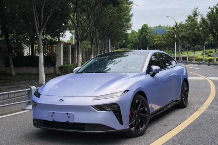 Dongfeng eπ eπ007 2024 Pure Electric 540 All-Wheel Drive Max Edition