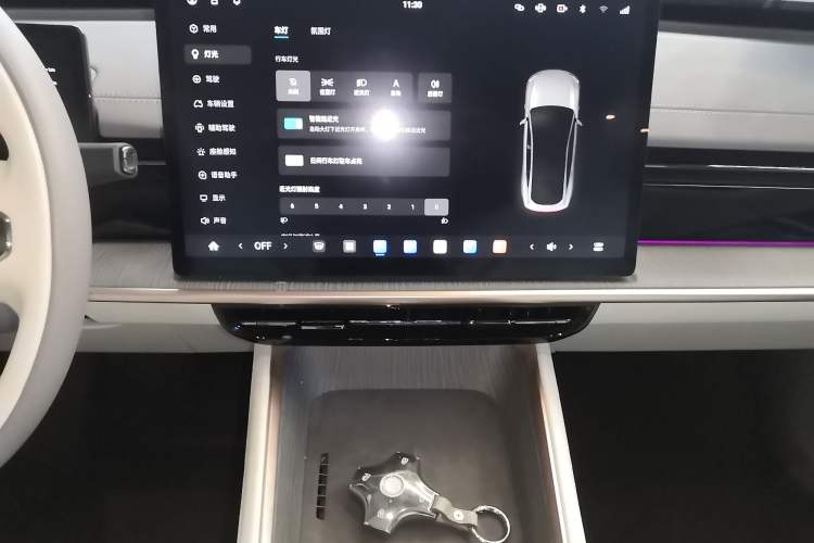 Used Dongfeng eπ eπ007 2024 530 Pro Version Audio And AC Panel