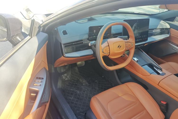 Used Dongfeng eπ eπ007 2024 200Pro Range-Extended Version Driver Seat