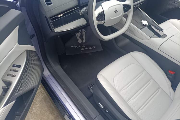 Used Dongfeng eπ eπ007 2024 530 Pro Version Driver Seat