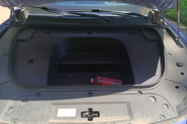 Used Dongfeng eπ eπ007 2024 620 Pro Version Engine Bay