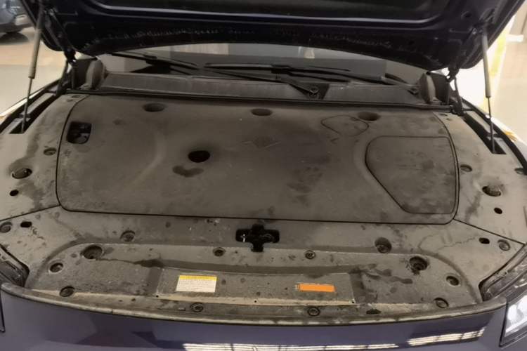 Used Dongfeng eπ eπ007 2024 200Pro Range-Extended Version Engine Bay