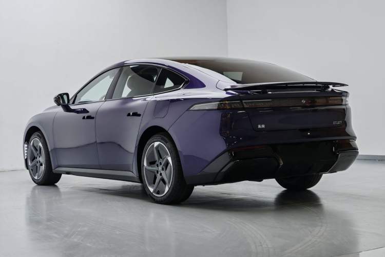 Used Dongfeng eπ eπ007 2024 200Pro Range-Extended Version Exterior 3