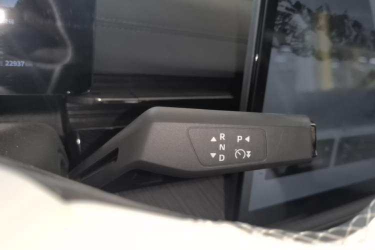 Used Dongfeng eπ eπ007 2024 Pure Electric 530 Air Edition Gear Lever