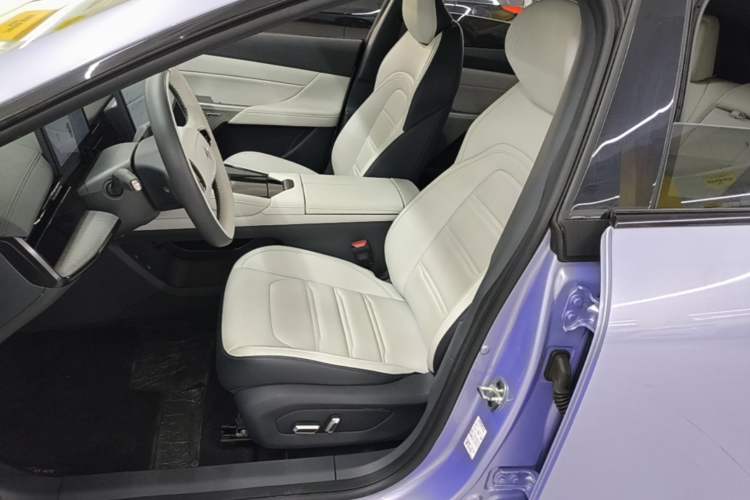 Used Dongfeng eπ eπ007 2024 620 Pro Version Left Front Seat