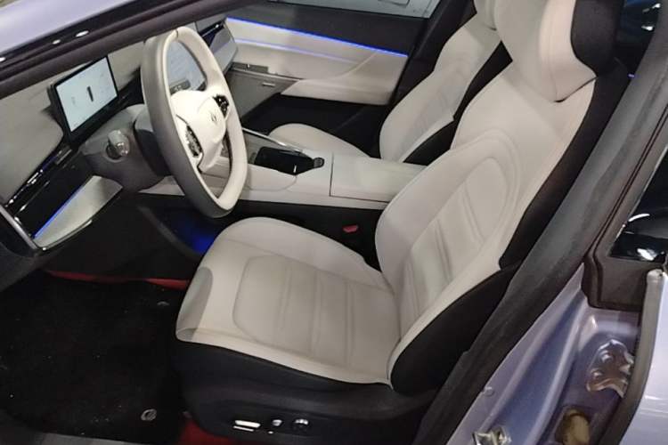Used Dongfeng eπ eπ007 2024 530 Pro Version Left Front Seat