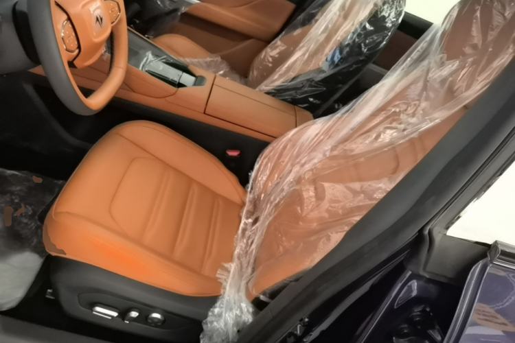 Used Dongfeng eπ eπ007 2024 200Pro Range-Extended Version Left Front Seat