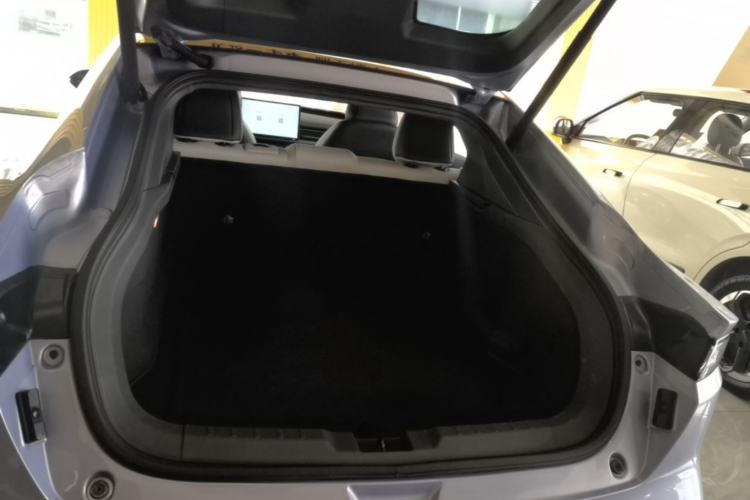 Used Dongfeng eπ eπ007 2024 530 Pro Version Trunk