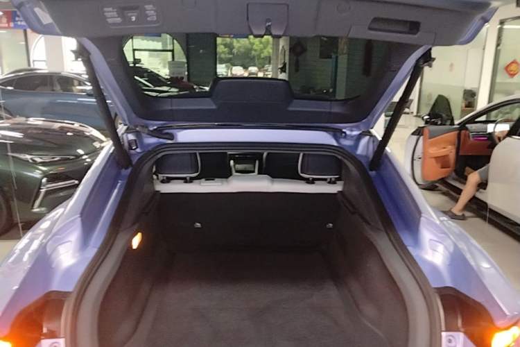 Used Dongfeng eπ eπ007 2024 530 Pro Version Trunk