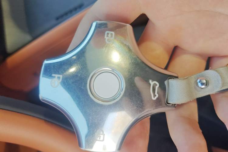 Used Dongfeng eπ eπ007 2024 200Pro Range-Extended Version Vehicle Key