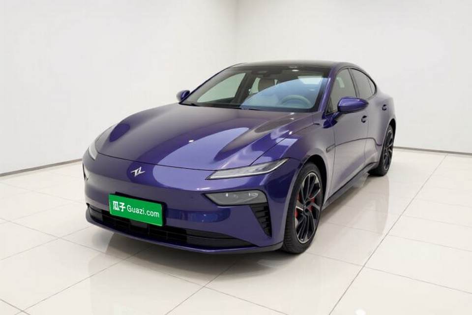 Dongfeng eπ eπ007 2024