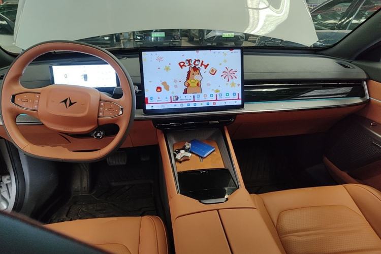Used Dongfeng eπ eπ007 2024 200Pro Range-Extended Version Center Console