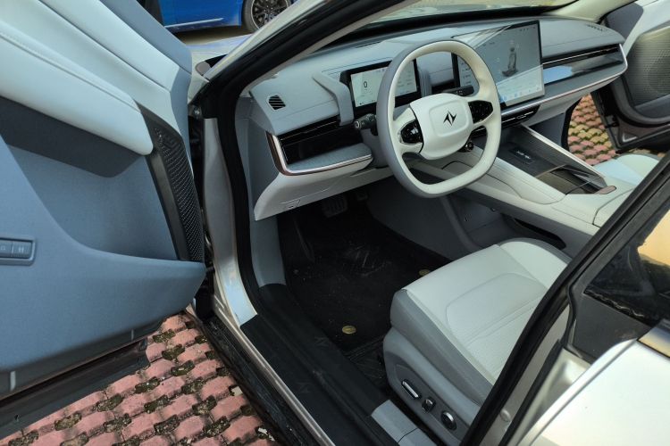 Used Dongfeng eπ eπ007 2024 Pure Electric 540 All-Wheel Drive Max Edition Driver Seat