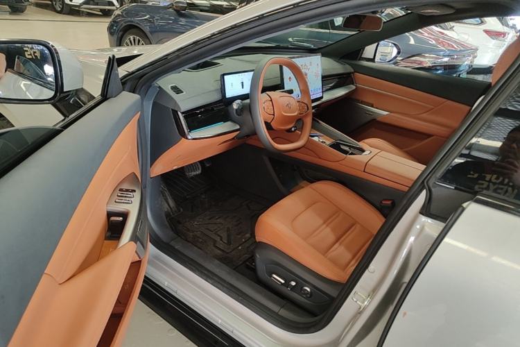 Used Dongfeng eπ eπ007 2024 200Pro Range-Extended Version Driver Seat
