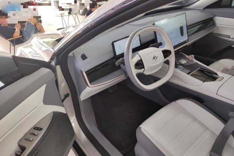 Used Dongfeng eπ eπ007 2024 530 Pro Version Driver Seat