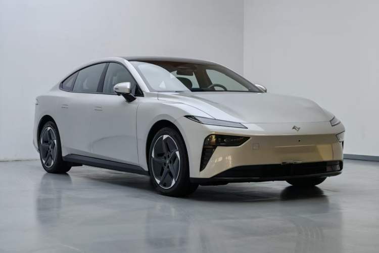 Used Dongfeng eπ eπ007 2024 530 Pro Version Exterior 2