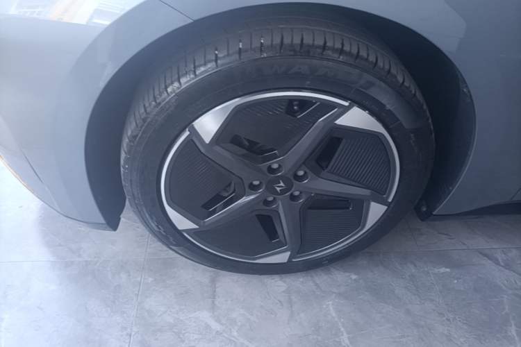 Used Dongfeng eπ eπ007 2024 530 Pro Version Exterior 4