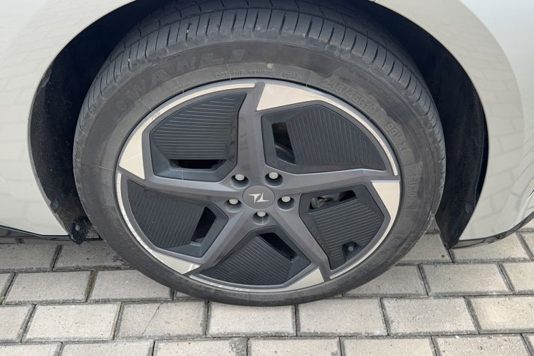 Used Dongfeng eπ eπ007 2024 200Pro Range-Extended Version Exterior 4
