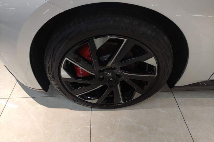 Used Dongfeng eπ eπ007 2024 620 Pro Version Exterior 4