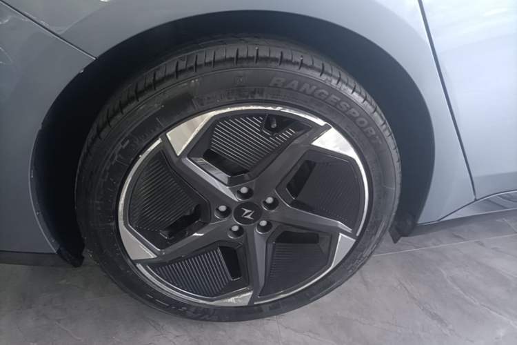 Used Dongfeng eπ eπ007 2024 530 Pro Version Exterior 5