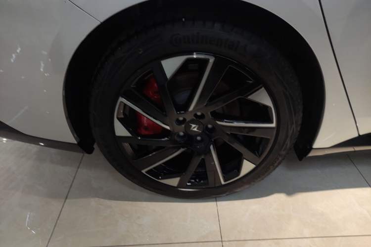 Used Dongfeng eπ eπ007 2024 620 Pro Version Exterior 5