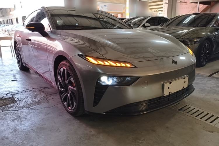 Used Dongfeng eπ eπ007 2024 All-Electric 620 RuYi Edition Front Right 45 Deg