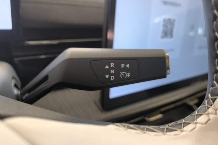 Used Dongfeng eπ eπ007 2024 530 Pro Version Gear Lever