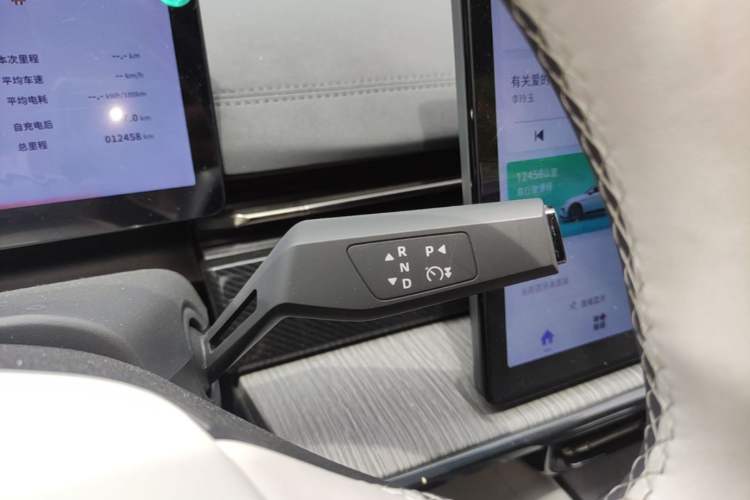 Used Dongfeng eπ eπ007 2024 530 Pro Version Gear Lever