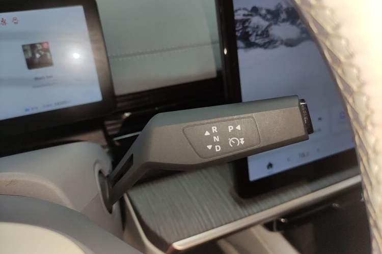 Used Dongfeng eπ eπ007 2024 620 Pro Version Gear Lever