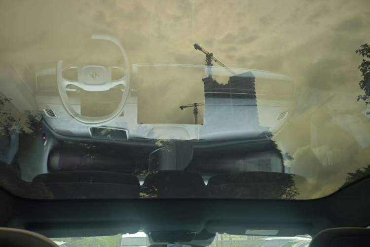 Used Dongfeng eπ eπ007 2024 620 Pro Version Headliner