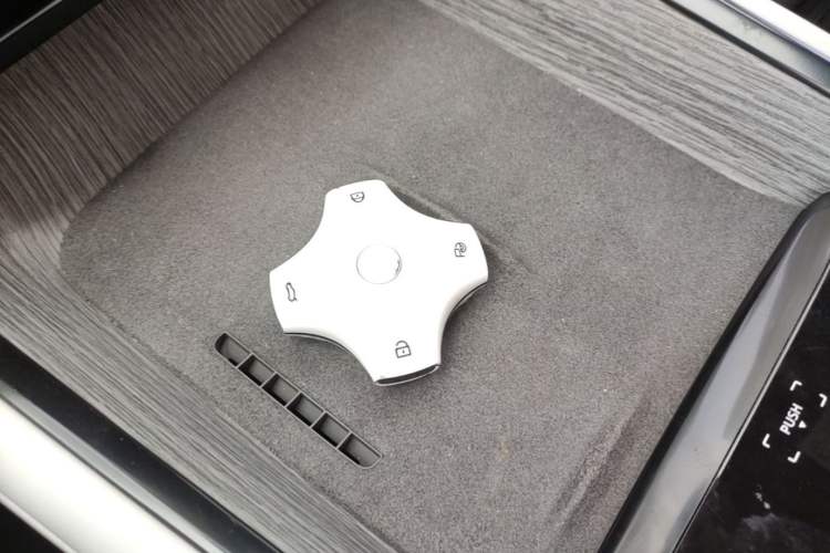 Used Dongfeng eπ eπ007 2024 530 Pro Version Interior 1
