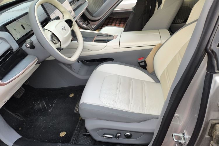 Used Dongfeng eπ eπ007 2024 Pure Electric 540 All-Wheel Drive Max Edition Left Front Seat