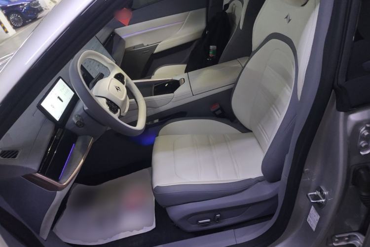 Used Dongfeng eπ eπ007 2024 Pure Electric 530 Air Edition Left Front Seat