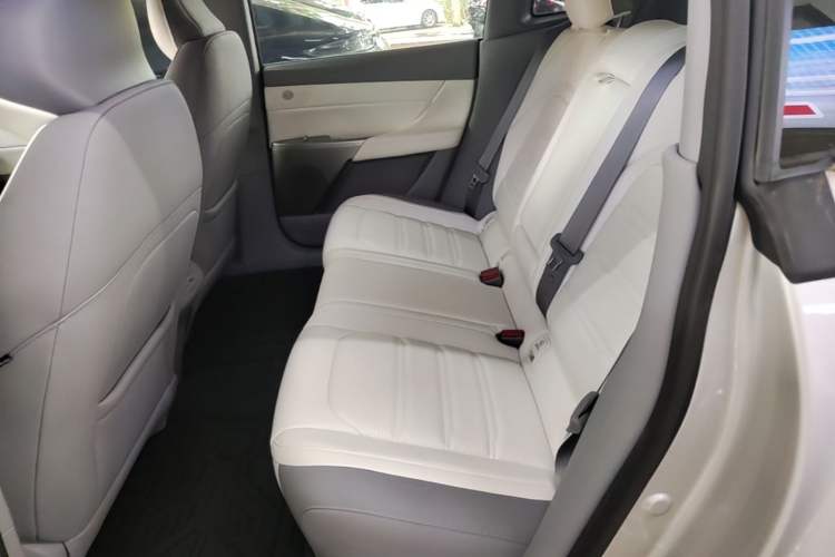 Used Dongfeng eπ eπ007 2024 530 Pro Version Left Rear Seat