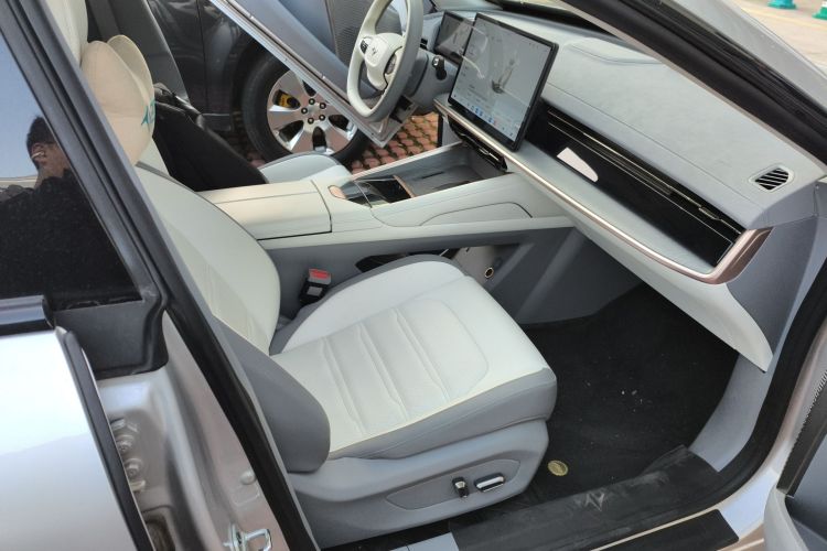 Used Dongfeng eπ eπ007 2024 Pure Electric 540 All-Wheel Drive Max Edition Right Front Seat