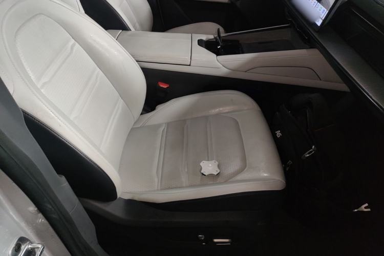 Used Dongfeng eπ eπ007 2024 530 Pro Version Right Front Seat