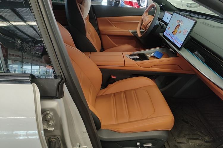 Used Dongfeng eπ eπ007 2024 200Pro Range-Extended Version Right Front Seat