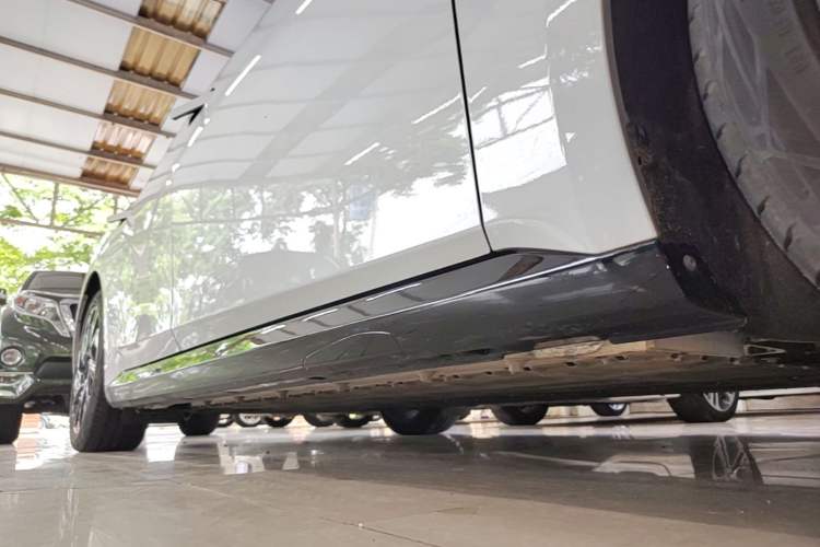 Used Dongfeng eπ eπ007 2024 530 Pro Version Right Side Sill