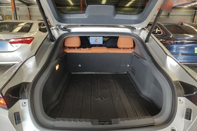 Used Dongfeng eπ eπ007 2024 200Pro Range-Extended Version Trunk