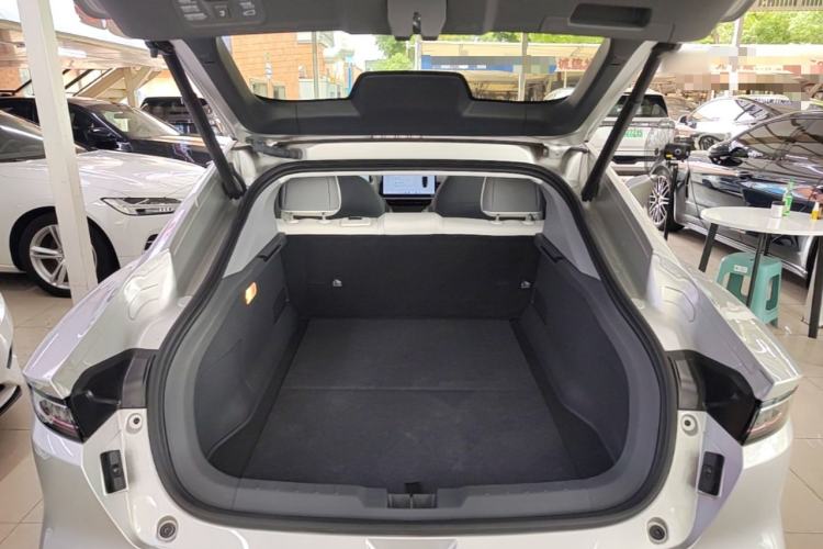Used Dongfeng eπ eπ007 2024 530 Pro Version Trunk