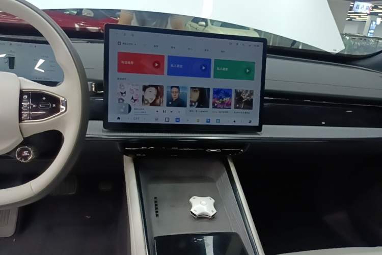 Used Dongfeng eπ eπ007 2024 530 Pro Version Audio And AC Panel
