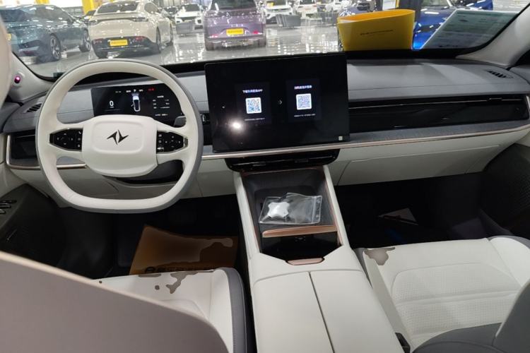 Used Dongfeng eπ eπ007 2024 620 Pro Version Center Console
